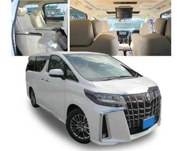 トヨタ アルファードの広々とした車内