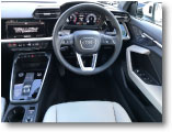 Audi A3 Sportback運転席